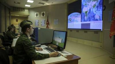 За неделю 48 самолетов и 10 беспилотников вели разведку у границ РФ - iz.ru - Россия - Израиль