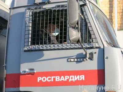 У школы в Находке задержали молодого человека со страйкбольным автоматом - nakanune.ru - Пермь - Находка