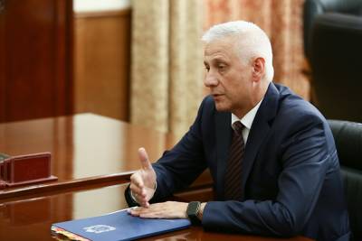 Сергей Бердников - Магнитогорск первым на Урале готов ввести QR-коды для посещения кино и театров - znak.com - Челябинская обл. - Магнитогорск
