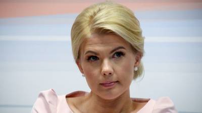 Марина Ракова - Стало известно о миллиардных субсидиях, полученных Раковой на «реформы» - 5-tv.ru - Россия