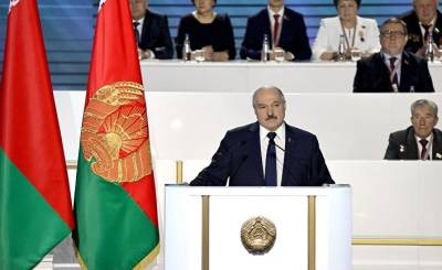 Владимир Путин - Александр Лукашенко - В раздумьях о новой конституции Лукашенко лавирует между жаждой власти и диктатом Москвы - inosmi.ru - Москва - Россия - Белоруссия