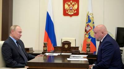 Владимир Путин - Сергей Цивилев - Путин обсудил с главой Кузбасса экономическое развитие и борьбу с инфекционными заболеваниями - mir24.tv - Россия - Кемеровская обл. - Кемерово