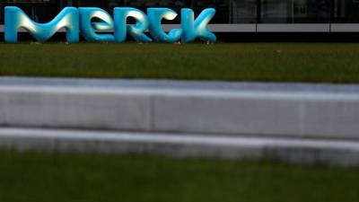 Акции Merck расту на 8% после новости о лекарстве от COVID-19 - smartmoney.one - США - Reuters