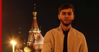 Руслан Бобиев - Таджикского блогера депортируют из России за интимную фотосессию - profile.ru - Москва - Россия - Таджикистан