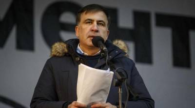 Михаил Саакашвили - Появились кадры с закованным в наручники Саакашвили - newzfeed.ru - Грузия - Тбилиси