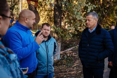 В Курске поверхностно проверили места ремонта теплосетей - chr.mk.ru - Курск