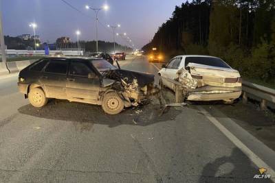 Женщина-водитель на «Ладе» пострадала в ДТП на Бердском шоссе в Новосибирске - novos.mk.ru - Новосибирск - Самара