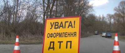 Под Киевом авто влетело в фуру: видео - w-n.com.ua - Киев - Киевская обл.