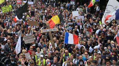Во Франции - Во Франции стало значительно меньше участников протестов против «паспортов здоровья» - ru.slovoidilo.ua - Украина - Франция - Париж
