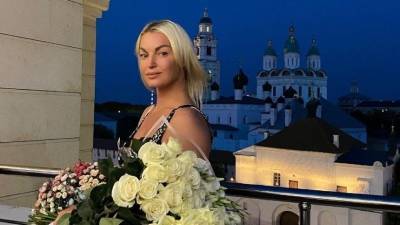 Анастасия Волочкова - Евгений Кулеш - Волочкова о причине смерти актера Большого: «Театр превратили в беспредел» - 5-tv.ru