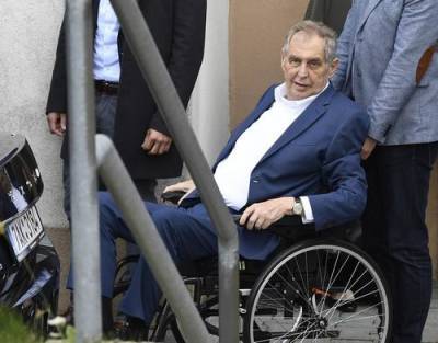 Милош Земан - Президент Чехии находится в палате интенсивной терапии в пражском госпитале - argumenti.ru - Чехия - Прага