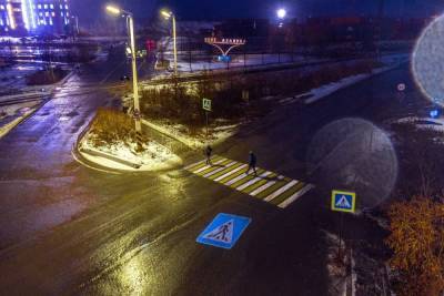 Первый проекционный пешеходный переход появился на Таймыре в Красноярском крае - kras.mk.ru - Красноярский край