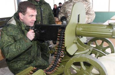 Дмитрий Медведев - Медведев: дураков сражаться за Украину нет - sharij.net - Россия - Украина
