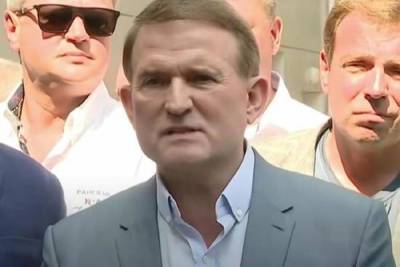 Виктор Медведчук - Ренат Кузьмин - Медведчук получил ходатайство об аресте или залоге в миллиард гривен - mk.ru - Украина