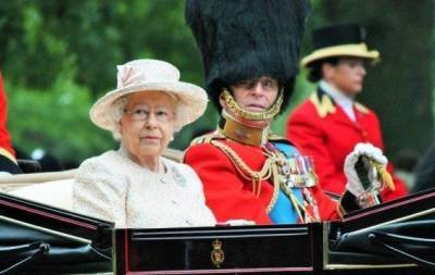 принц Гарри - принц Эндрю - принц Филипп - Ii (Ii) - Королевский эксперт рассказал, что помогает королеве Елизавете II справляться с потерей мужа - skuke.net - США - Англия