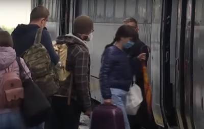 В транспорт будут пускать только привитых: в Кабмине готовят новые ограничения - politeka.net - Украина - Харьков
