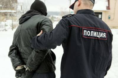 В Удмуртии задержали 10 человек по подозрению в незаконных банковских операциях - gorodglazov.com - Россия - респ. Удмуртия