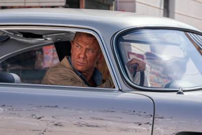 Джеймс Бонд - За первый уикэнд кинопроката в США бондиана «007: Не время умирать» собрал всего $56 млн, зато международный прокат уже перевалил за $300 млн - itc.ua - США - Украина