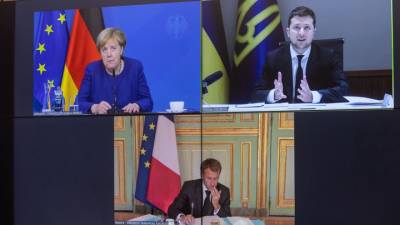 Владимир Зеленский - Ангела Меркель - Эммануэль Макрон - Зеленский рассказал о «важном разговоре» с Меркель и Макроном - vm.ru - Украина - Германия - Франция - Париж