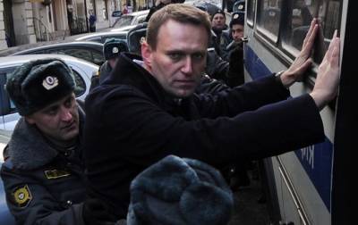 Алексей Навальный - Кира Ярмыш - Навальный поставлен на учет как экстремист и террорист - rf-smi.ru - Россия - Владимирская обл.