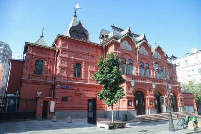 Эксперты назвали самые необычные здания театров России - vm.ru - Москва - Россия - Самара