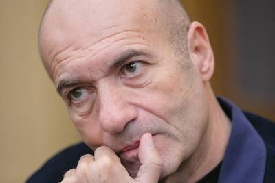Борис Корчевников - Игорь Крутой - Александр Серов - Игорь Крутой призвал «поставить свечку» за Александра Серова - mk.ru