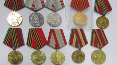 В Пинском районе следователи вернули семье ветерана похищенные медали - belta.by - Белоруссия - район Пинский