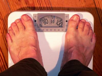 Нутрициолог назвала вредные методы борьбы с ожирением - vm.ru