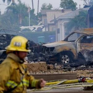 В Калифорнии разбился легкомоторный самолет: есть погибшие. Фото - reporter-ua.com - США - USA - шт. Калифорния