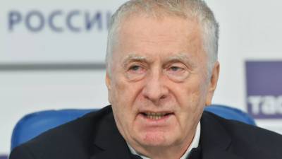 Владимир Жириновский - Геннадий Онищенко - Жириновский заявил об 11 заболевших COVID-19 депутатах Госдумы нового созыва - russian.rt.com - Россия