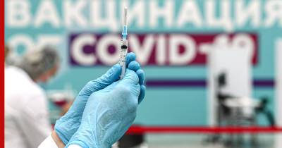 В Подмосковье обязали вакцинироваться от коронавируса 80% работников сферы услуг - profile.ru - Москва - Санкт-Петербург - Московская обл. - Московская область
