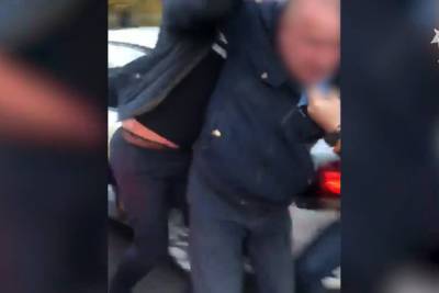СК Петербурга опубликовал видео задержания заказавшего убийство своей супруги за 1,5 млн рублей - spb.mk.ru - Россия - Санкт-Петербург