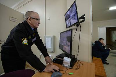 Для школ и вузов подготовили инструкцию по действиям во время стрельбы - lenta.ru - Россия