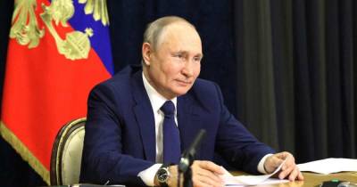 Владимир Путин - Путин предложил индексировать маткапитал по фактической инфляции - ren.tv - Россия