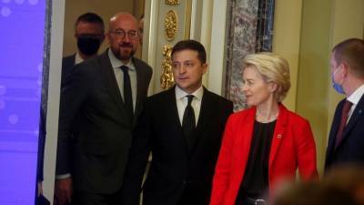 ЕС работает над обеспечением стабильных поставок газа Украине - golos-ameriki.ru - Украина - Киев - Ляйен - Словакия