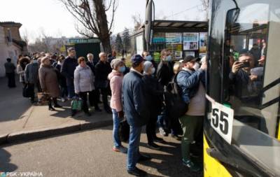 В Херсоне транспортный коллапс из-за карантина: подробности - enovosty.com - Херсон - Херсонская обл.