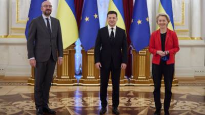 Шарль Мишель - Саммит «ЕС-Украина» объявил Россию виновной в обстрелах Донбасса и потребовал вывести войка из Крыма - newdaynews.ru - Россия - Украина - Киев - Крым - Ляйен