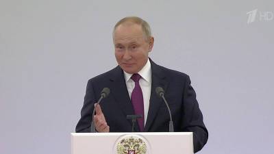 Владимир Путин - В Кремле Владимир Путин встретился с депутатами нового, 8-го созыва Государственной думы - 1tv.ru - Россия