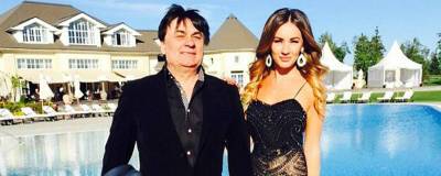Александр Серов - Дочь Александра Серова Мишель рассказала о состоянии отца - runews24.ru