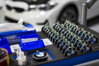 Забастовка металлургов остановила производство BMW - lenta.ru - Юар