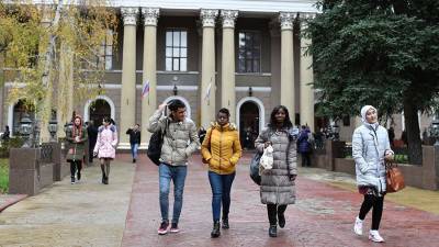 МВД подготовило изменения в правила миграционного учета для иностранных студентов - iz.ru - Россия - Израиль