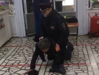 МВД Башкирии прокомментировало потасовку полицейского и посетителя ТЦ в Уфе - bash.news - Башкирия - Уфа