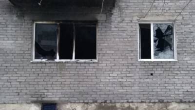Двое детей погибли во Владивостоке из-за соседа, который пытался потушить пожар в квартире - inforeactor.ru - Владивосток