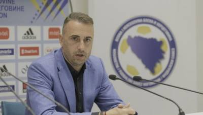 Тренер Боснии и Герцеговины Петев: Мы, Финляндия и Украина имеем равные шансы на второе место в группе - sportarena.com - Украина - Финляндия - Босния и Герцеговина