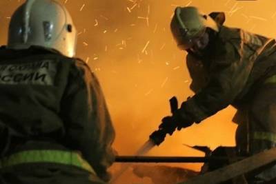 В Вязьме ночью сгорел дом, в Рославле баня - mk-smolensk.ru - Смоленская обл.
