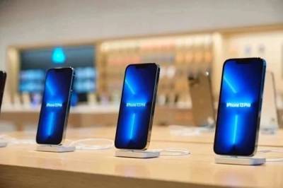 Apple сократит производство iPhone 13 из-за нехватки чипов - techno.bigmir.net - state Texas