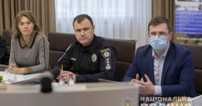 Игорь Клименко - Полиция будет проверять COVID-сертификаты у посетителей кафе и торговых центров - dsnews.ua - Украина