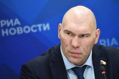 Николай Валуев - Хабиб Нурмагомедов - Александр Бастрыкин - Конор Макгрегор - Валуев осудил Нурмагомедова за шутку об избиении пассажира метро дагестанцами - lenta.ru