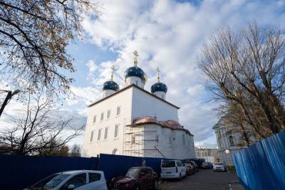 В Твери завершили кровлю алтарной части Спасо-Преображенского собора - tver.mk.ru - Тверь