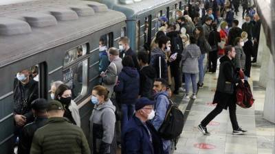 Стали известны подробности драки в московском метро, где пассажиры заступились за девушку - 5-tv.ru - Москва - Украина